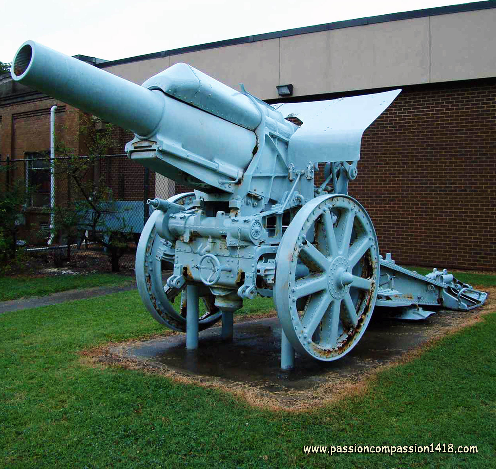 Mortier Allemand survivant de 21 cm aux USA